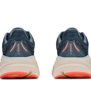 Hoka Bondi 9