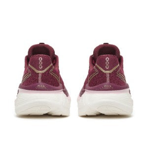 Saucony Hurricane 26
